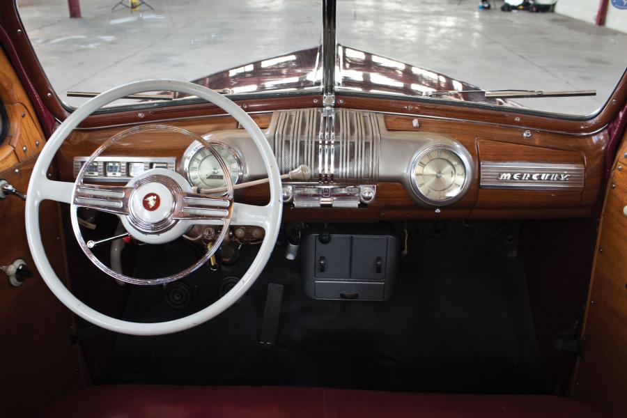  Mercury Station Wagon 1947 года  (фото 25 из 49)